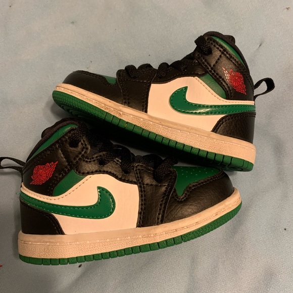 Jordan Other - Nike Air Jordan 1 Pine Green/Black. Size 6C